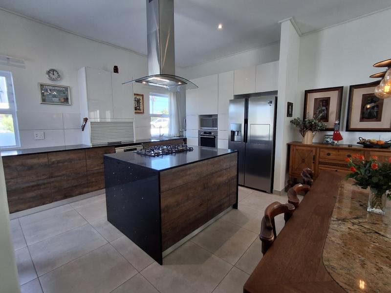 3 Bedroom Property for Sale in Lampiesbaai Western Cape